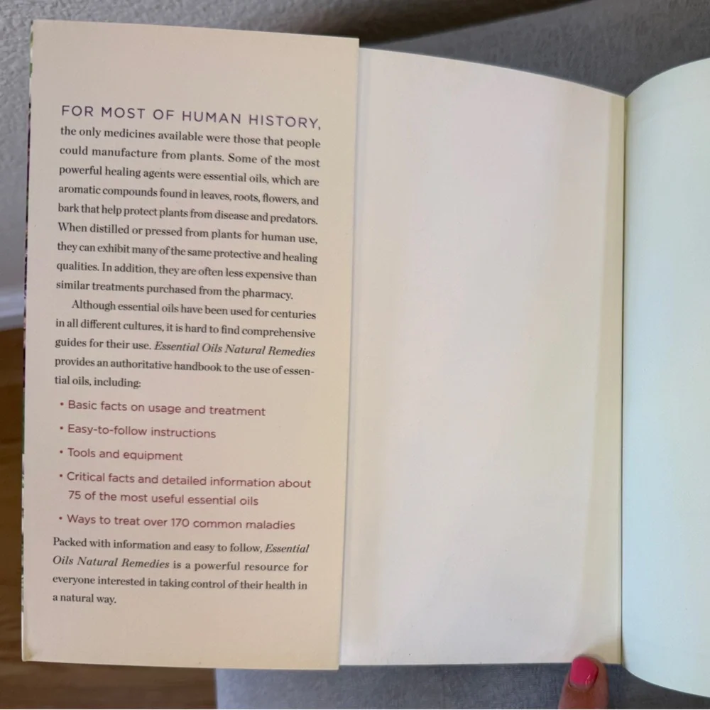 Essential Oils Natural Remedies A-to-Z Book - Picture 4 of 16